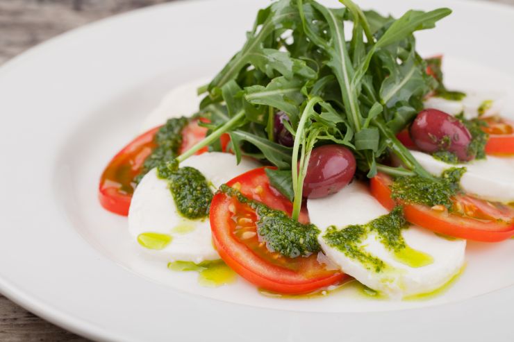 caprese-salad-2021-08-26-18-18-26-utc.JPG