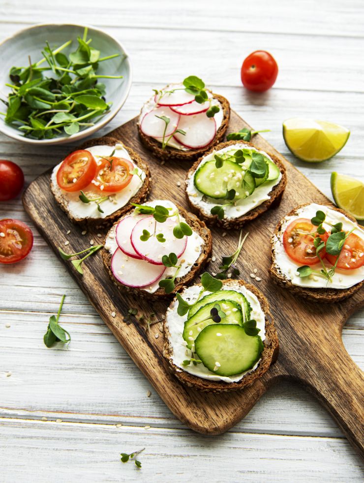 sandwiches-with-healthy-vegetables-2022-02-14-18-26-43-utc.jpg