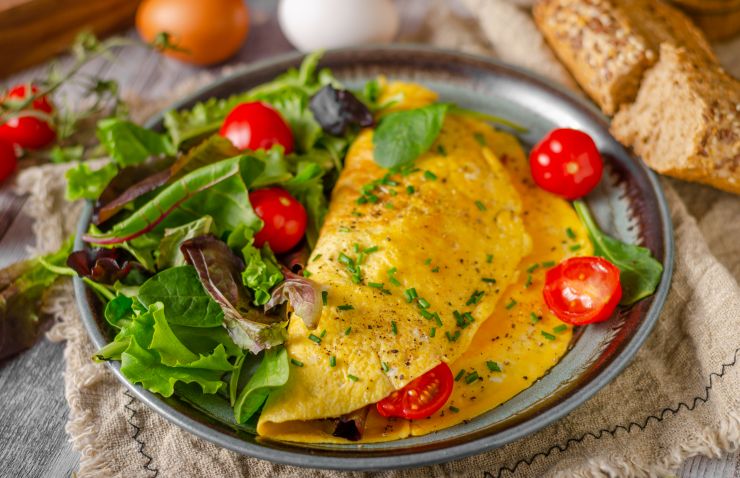 egg-omelette-homemade-2021-10-21-04-25-36-utc.jpg
