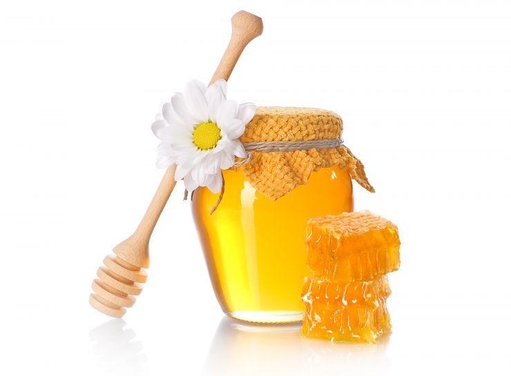 honey-jar-with-honey-dipper-2021-08-26-18-25-11-utc.jpg