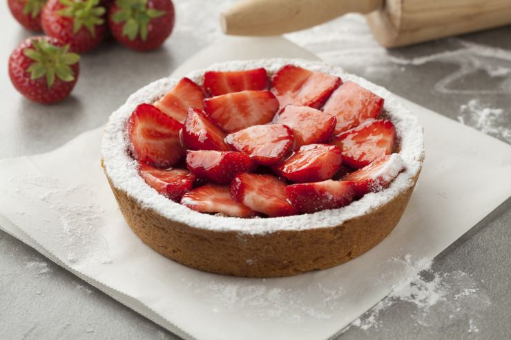 homemade-strawberry-pastry-2021-08-26-16-56-33-utc.jpg