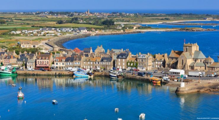 barfleur-vue-aerienne-port-matin.jpg