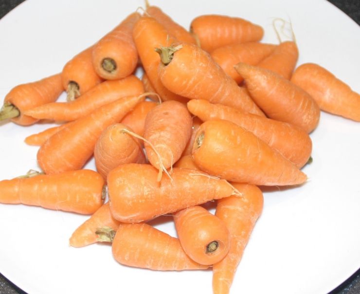 Baby Chantenay Carrots 1 Edited.JPG