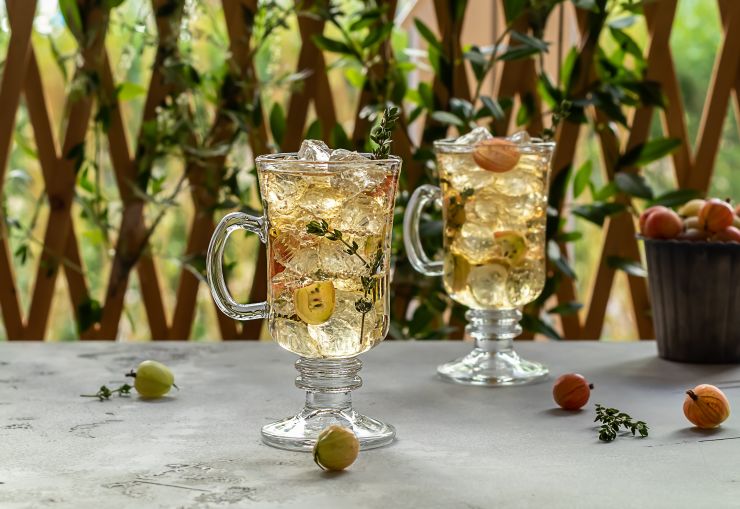 two-glasses-of-gooseberry-ice-tea-or-lemonade-2021-09-03-16-39-34-utc.jpg