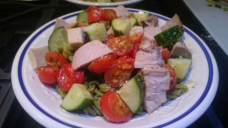 Green Pea Pasta with Tuna, Cumber and Roasted Cherry Tomatoes. 2.jpg
