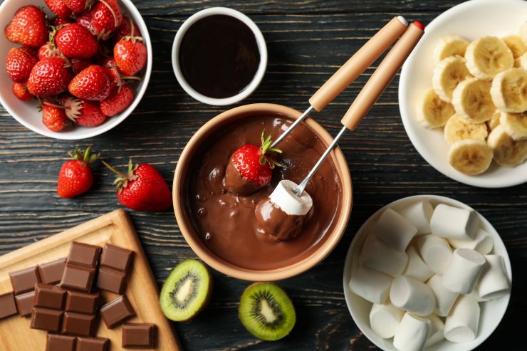 composition-with-ingredients-for-chocolate-fondue-2021-09-02-22-19-39-utc.jpg